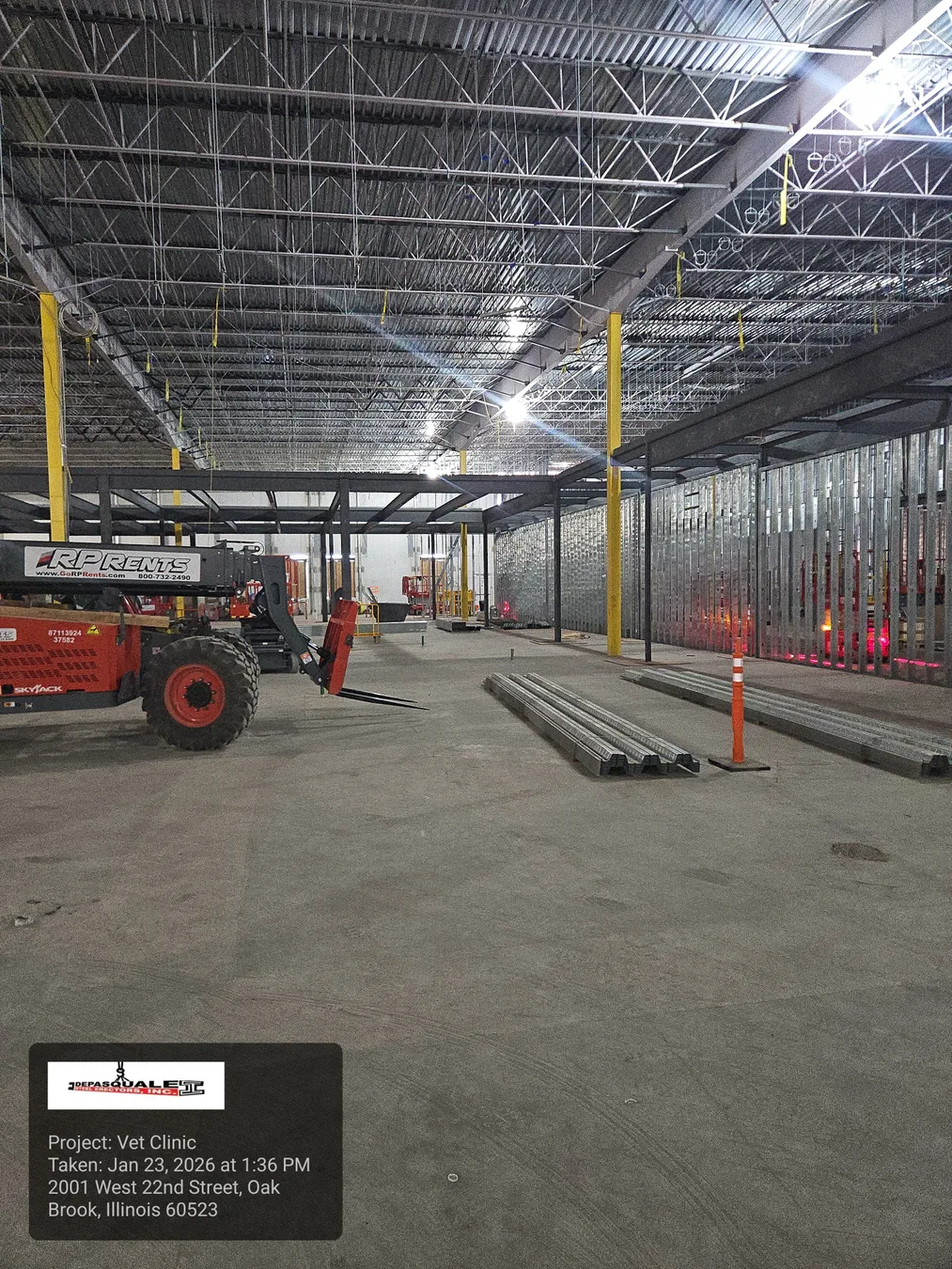 Midwestern University Veterinary Clinic steel project